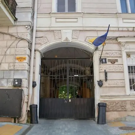 White Door Apartments Heart Of Odessa 4 Exterior photo